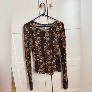 We The Free Pretty Little Thermal, Black/Brown, Largee